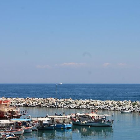 Hotel Xaris Platamonas Exteriér fotografie